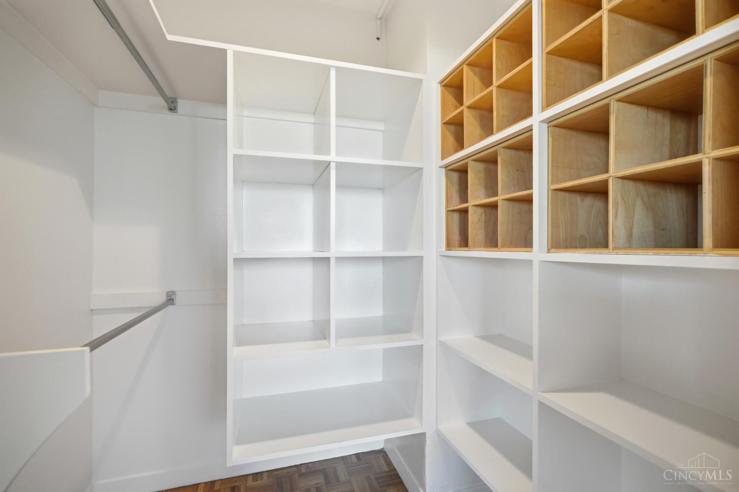 2324 Madison Road Unit: 1608
