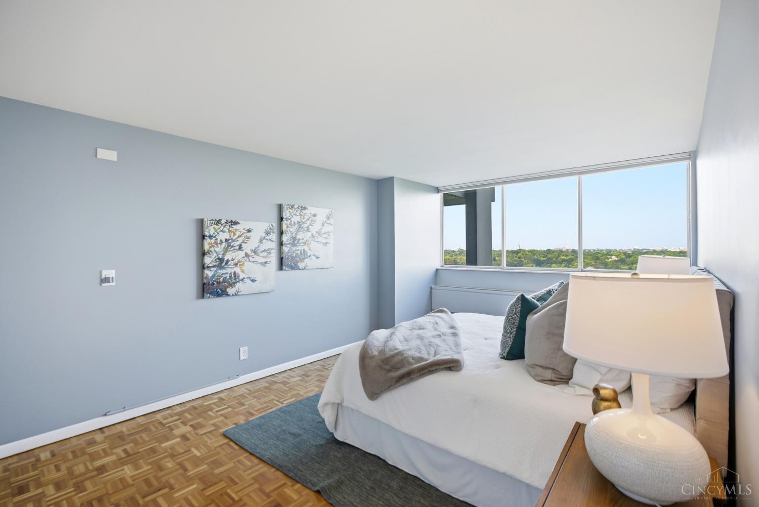 2324 Madison Road Unit: 1608