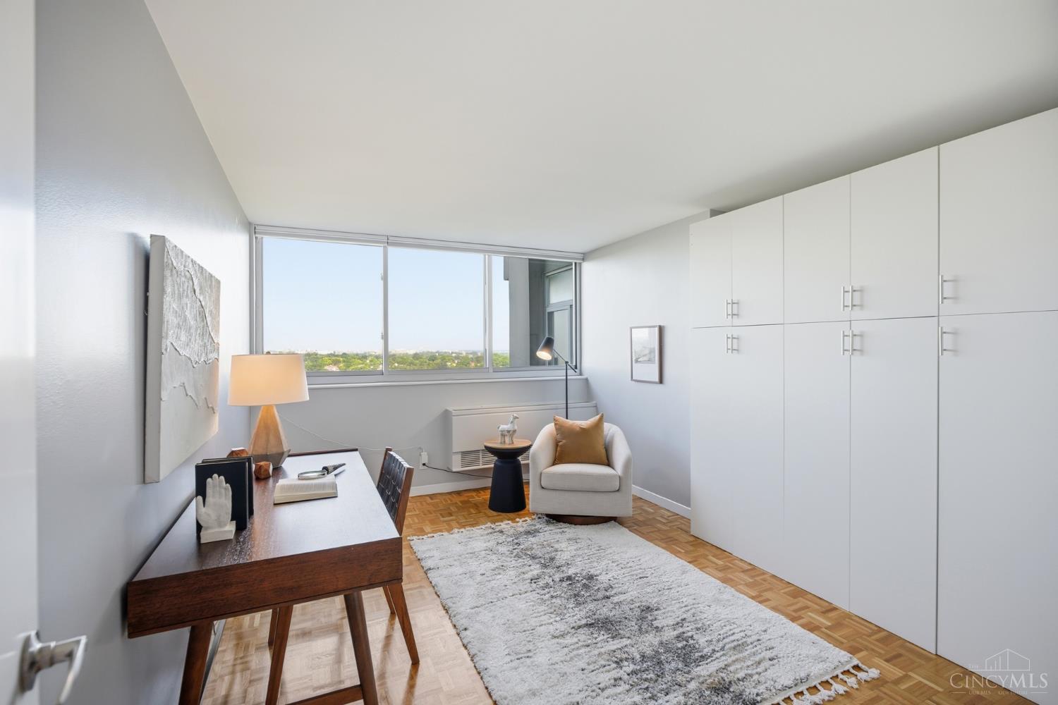 2324 Madison Road Unit: 1608