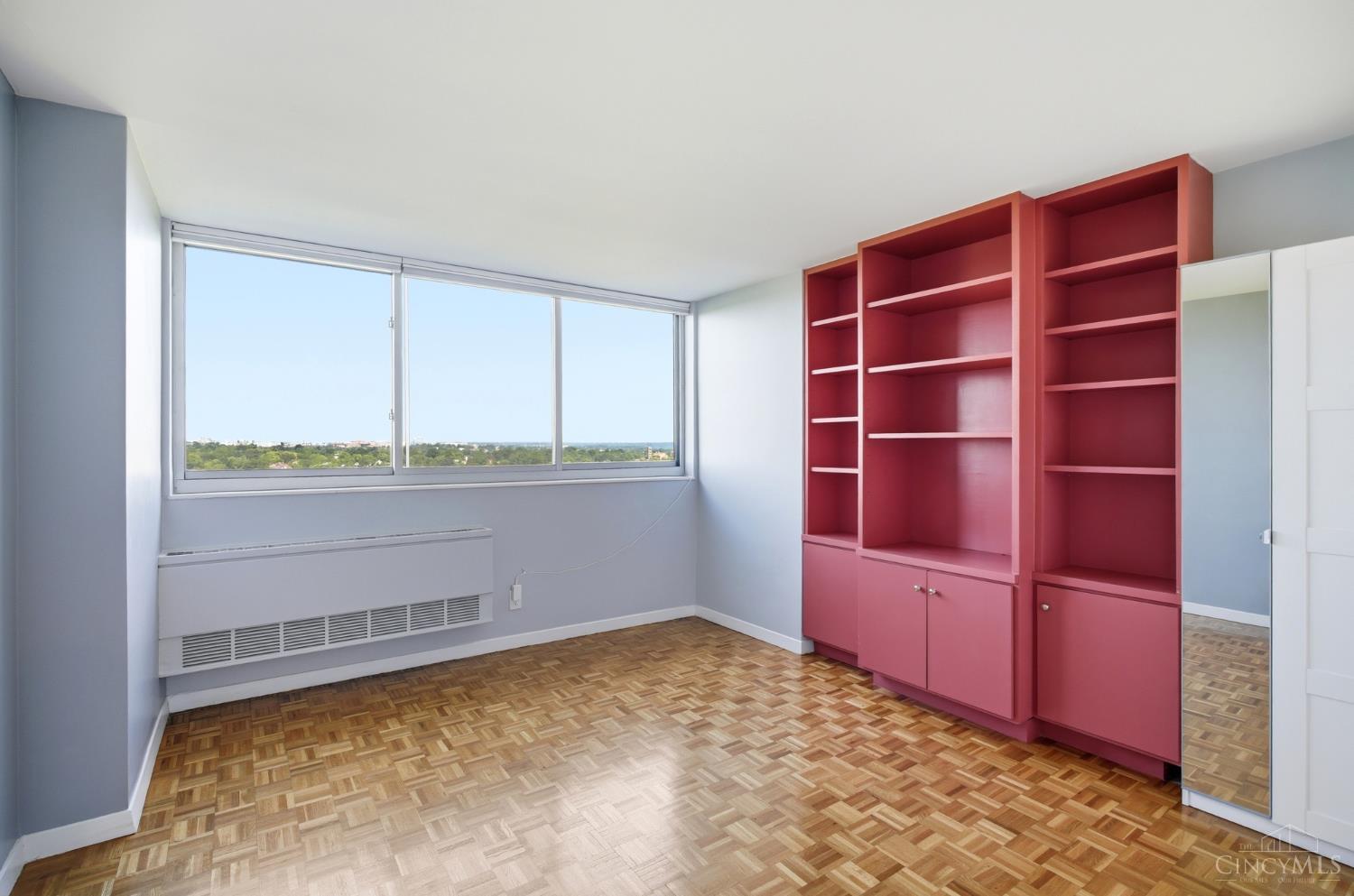 2324 Madison Road Unit: 1608