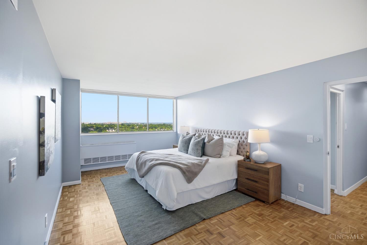 2324 Madison Road Unit: 1608