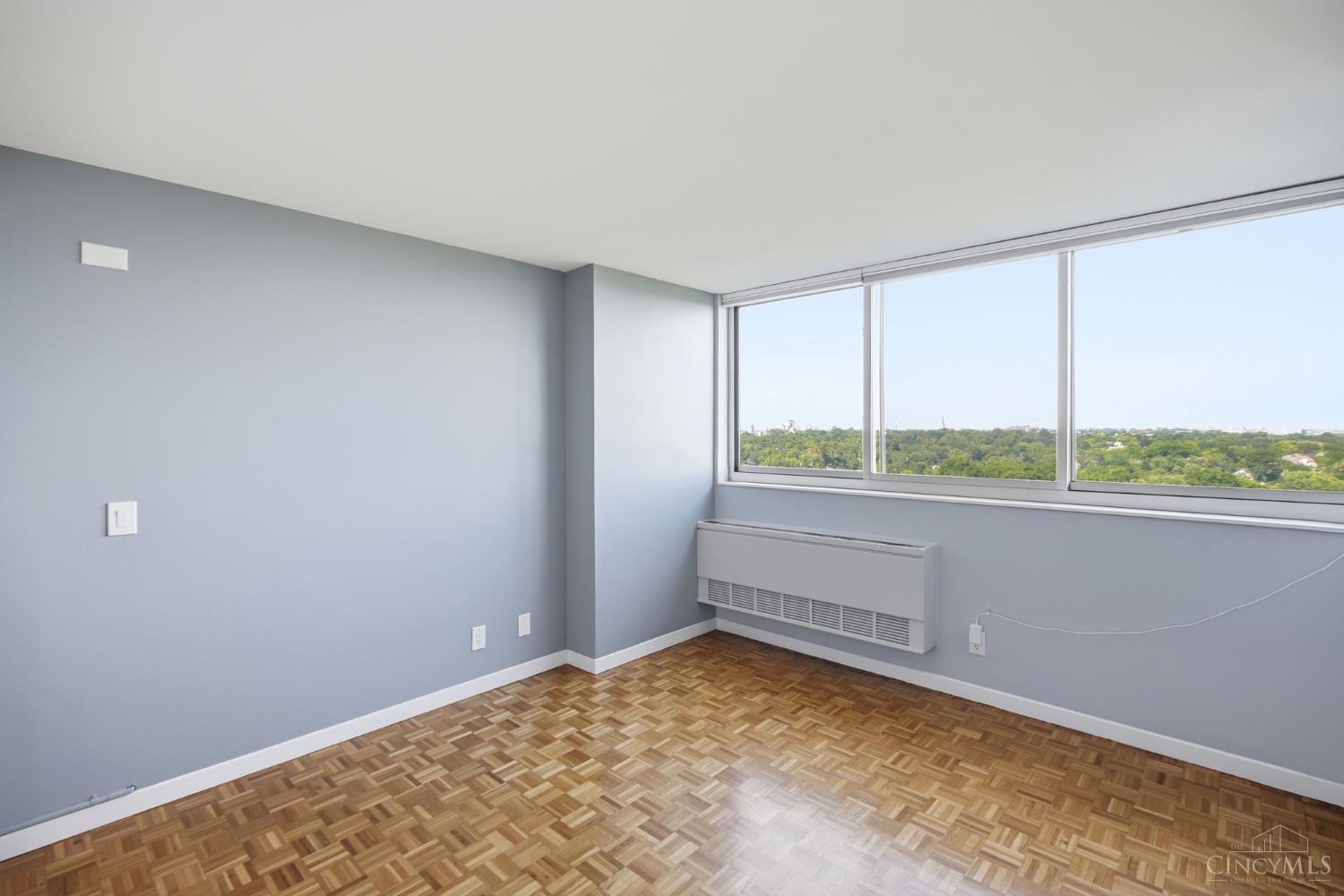 2324 Madison Road Unit: 1608