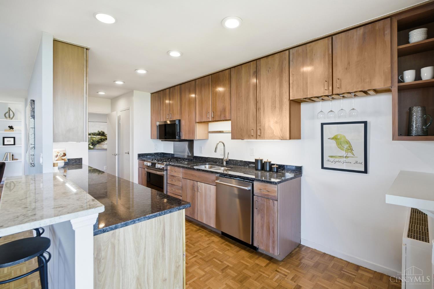 2324 Madison Road Unit: 1608