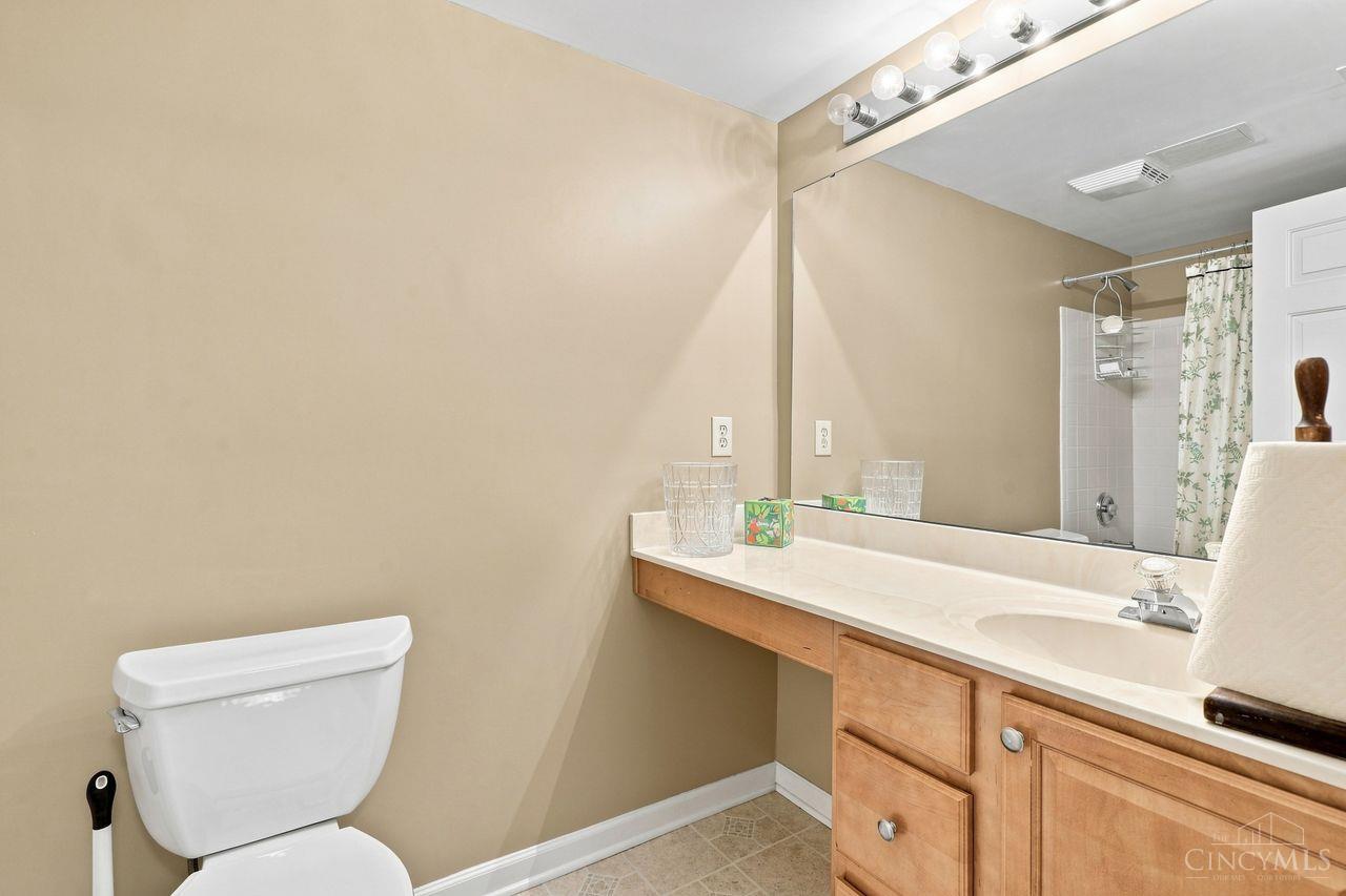 7134 White Oak Court