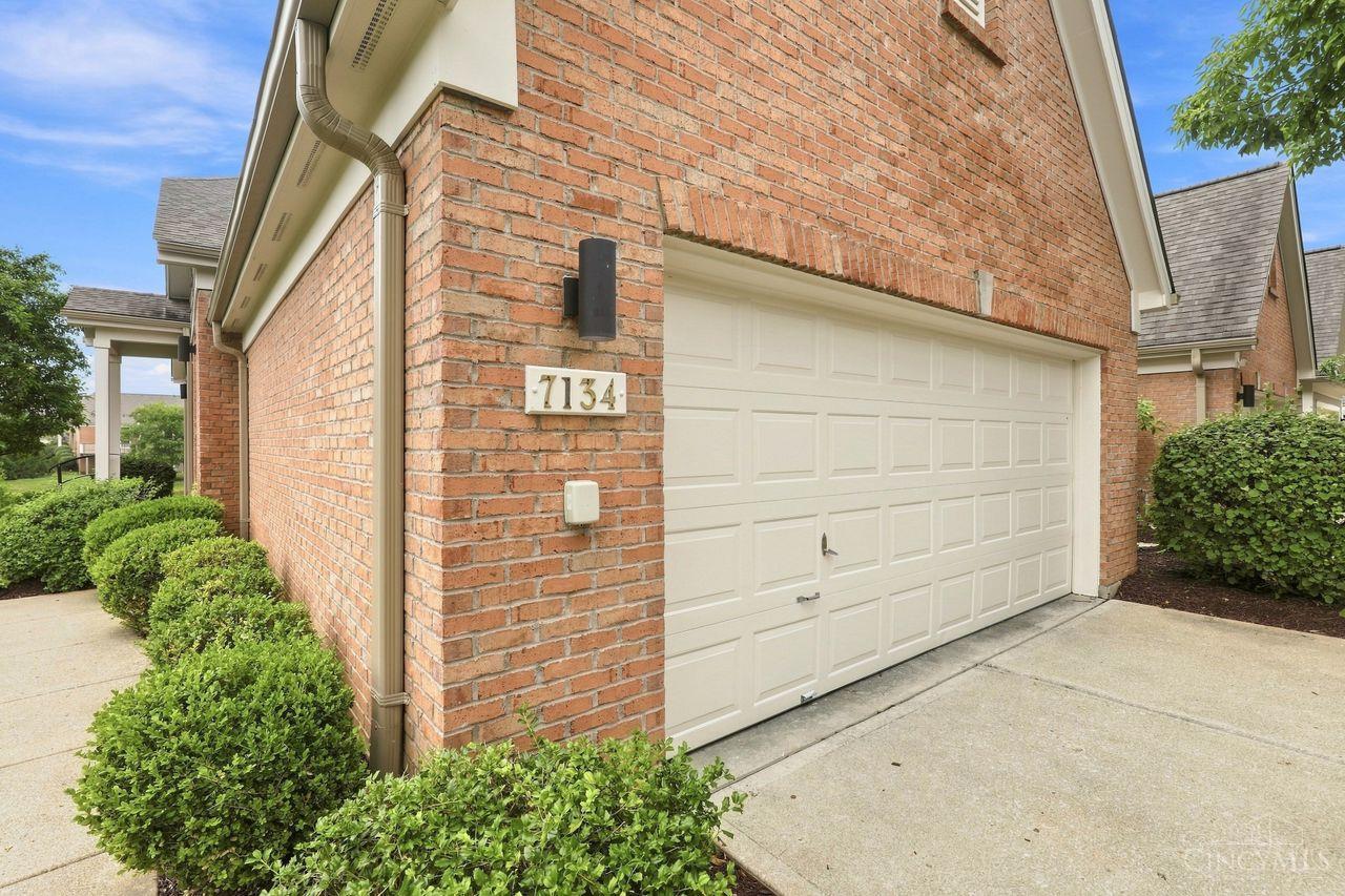 7134 White Oak Court