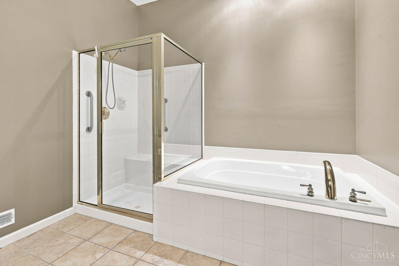7134 White Oak Court
