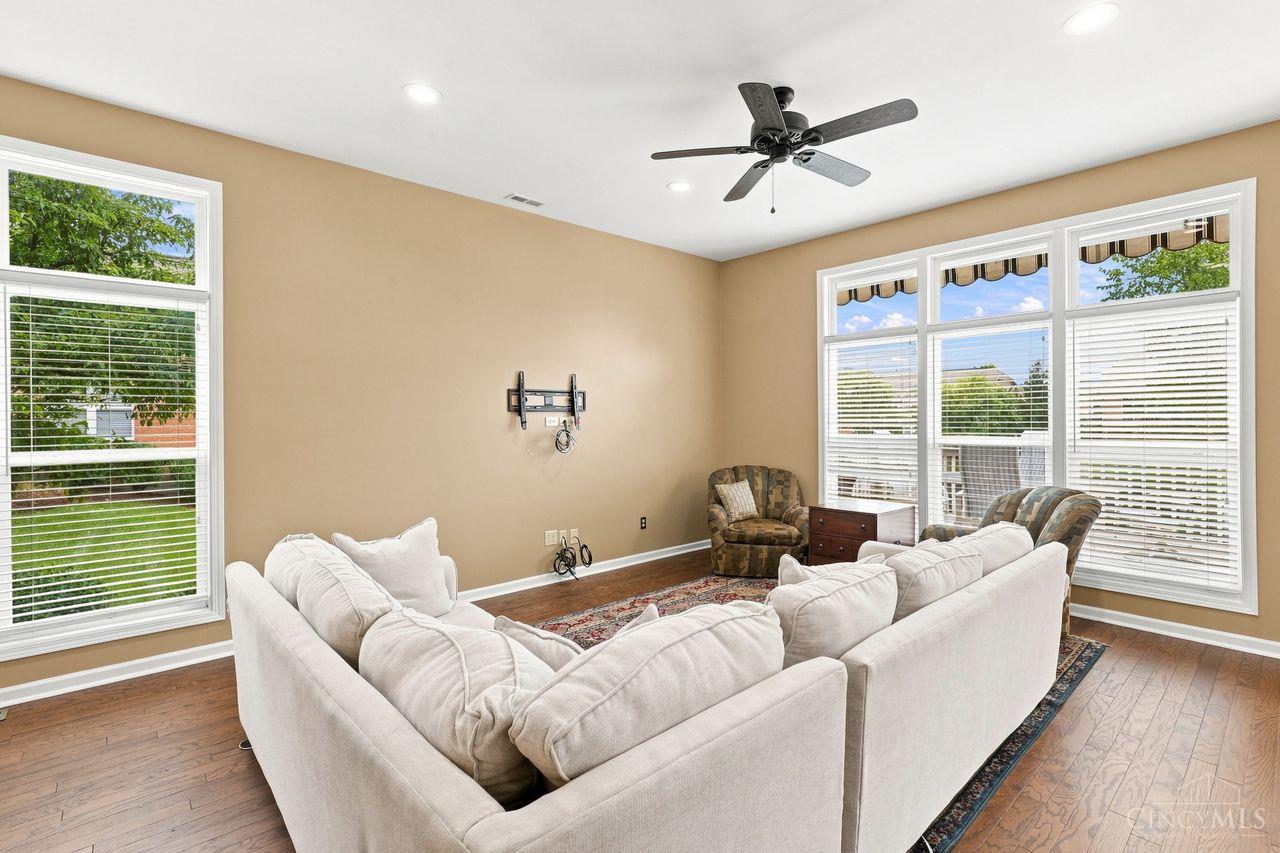 7134 White Oak Court