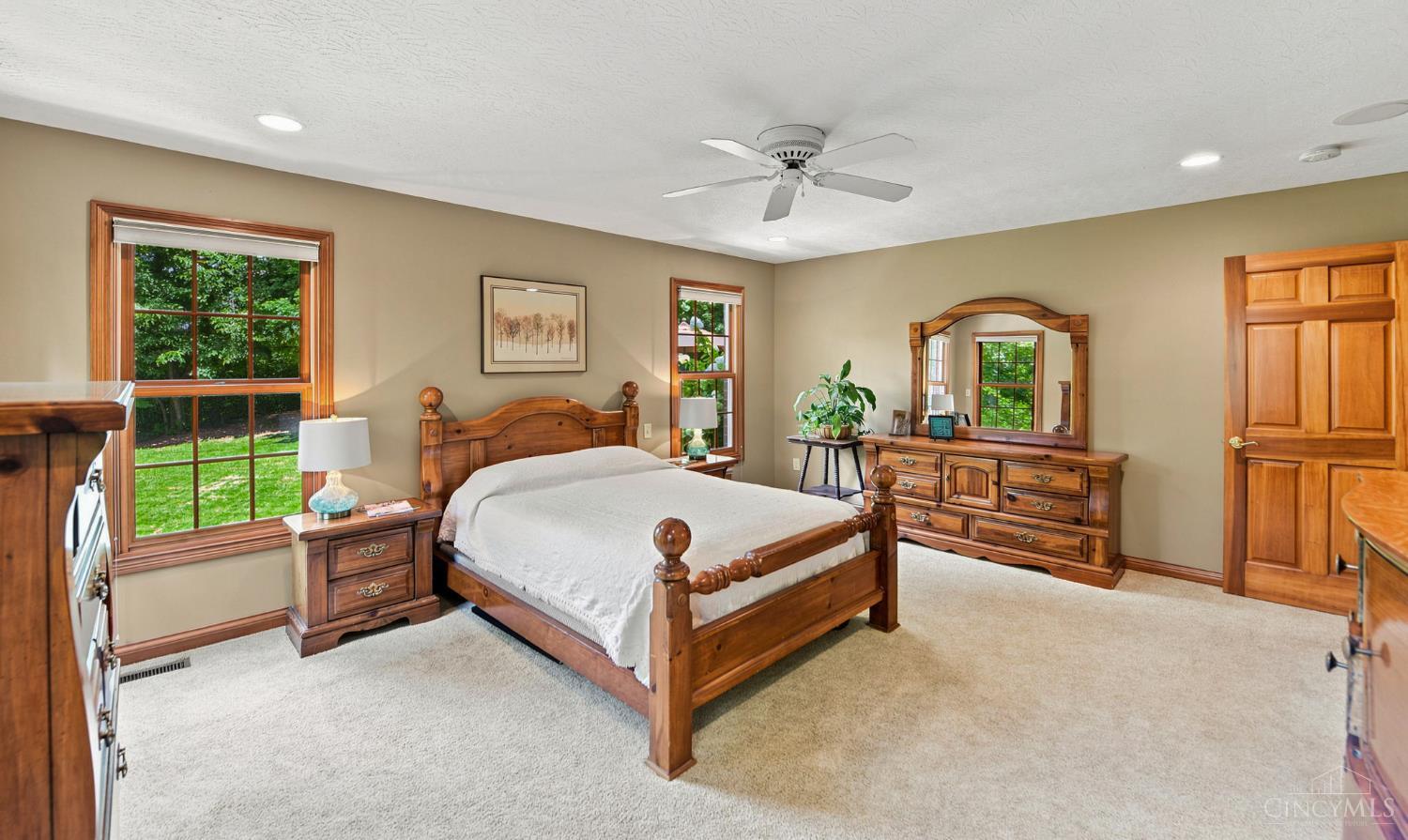 6226 Swanbrook Lane