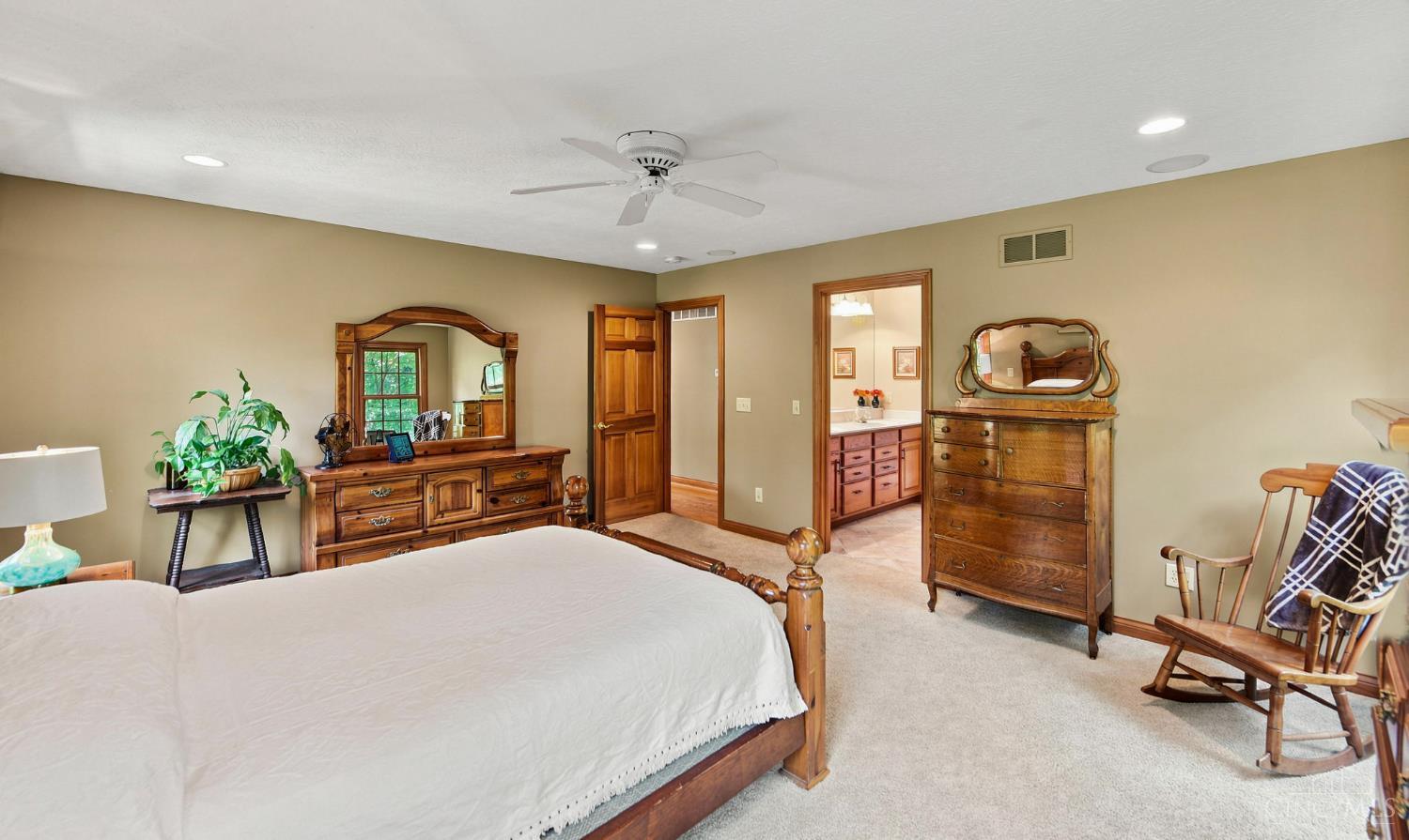6226 Swanbrook Lane