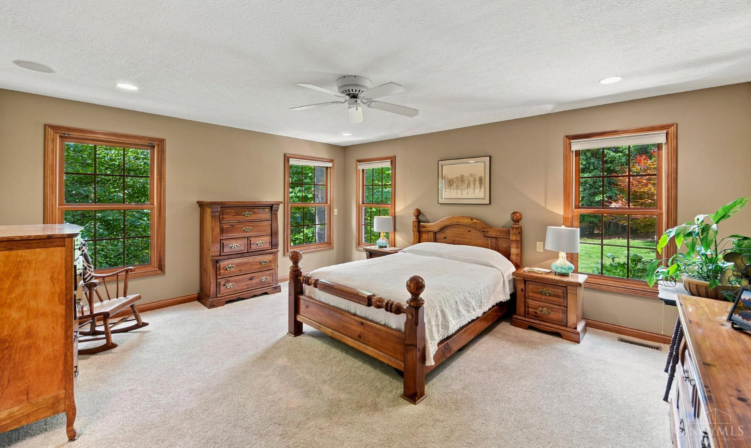 6226 Swanbrook Lane