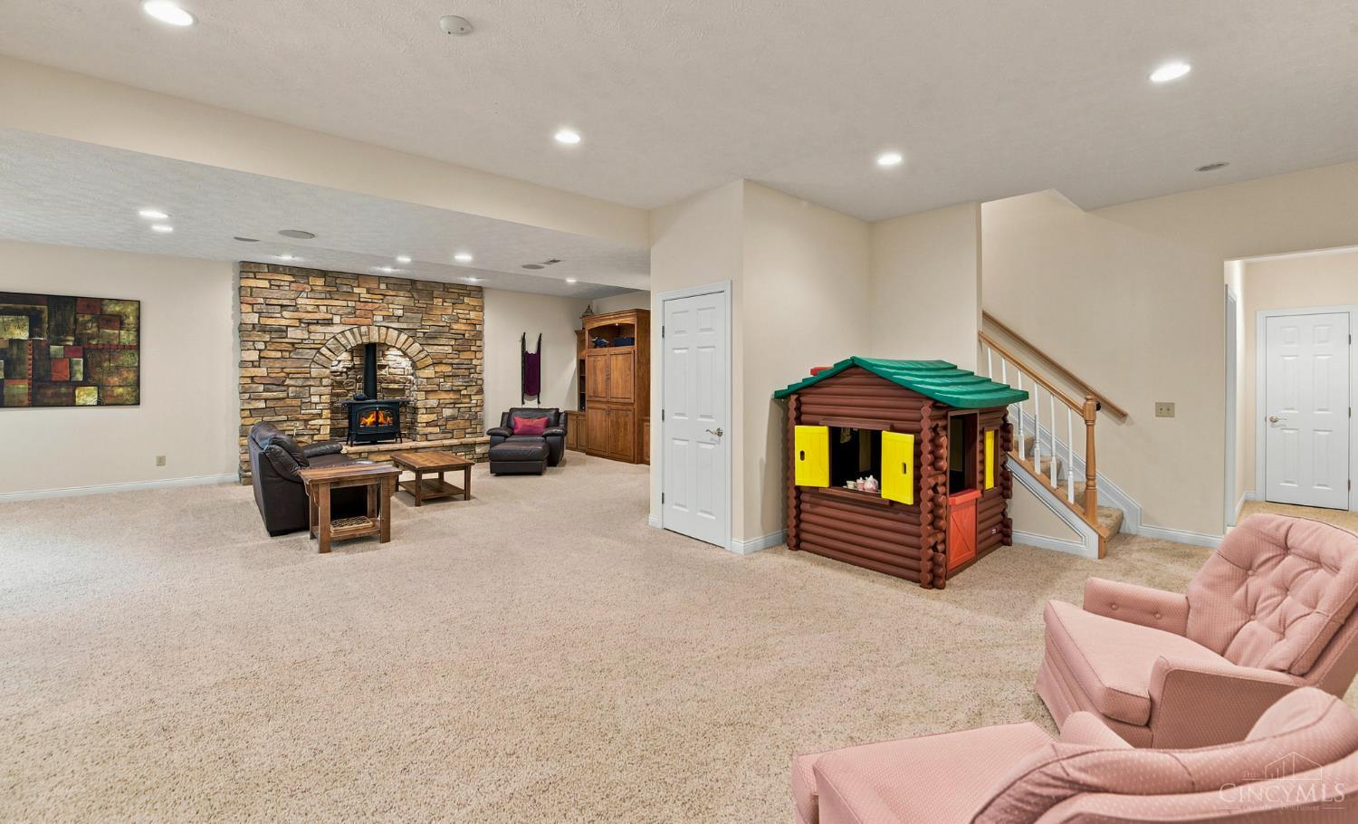 6226 Swanbrook Lane