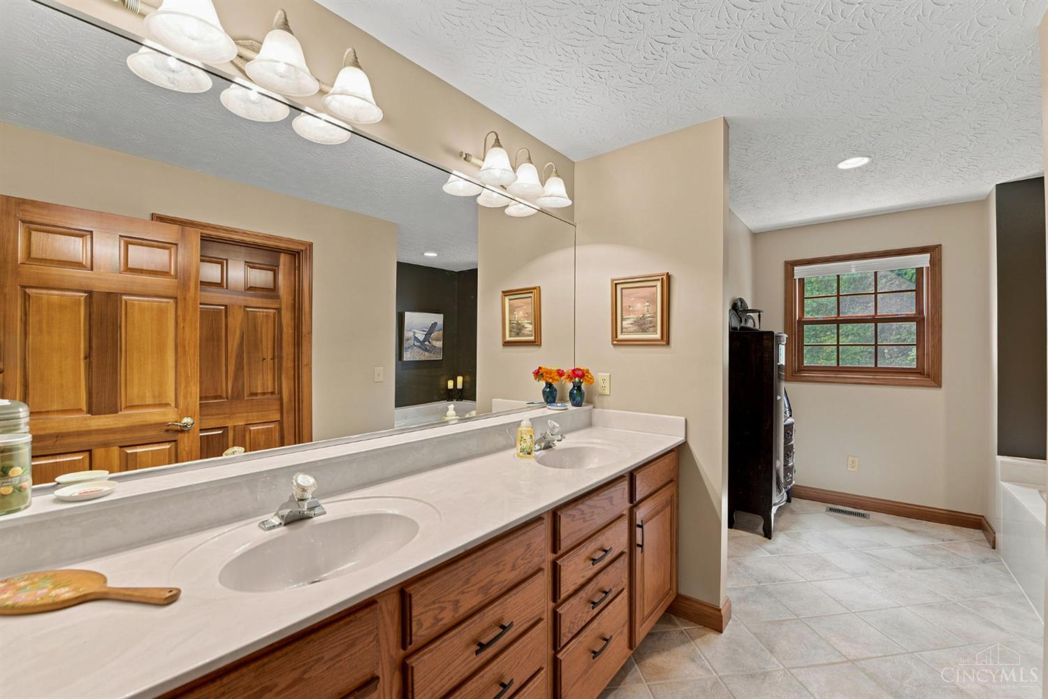 6226 Swanbrook Lane