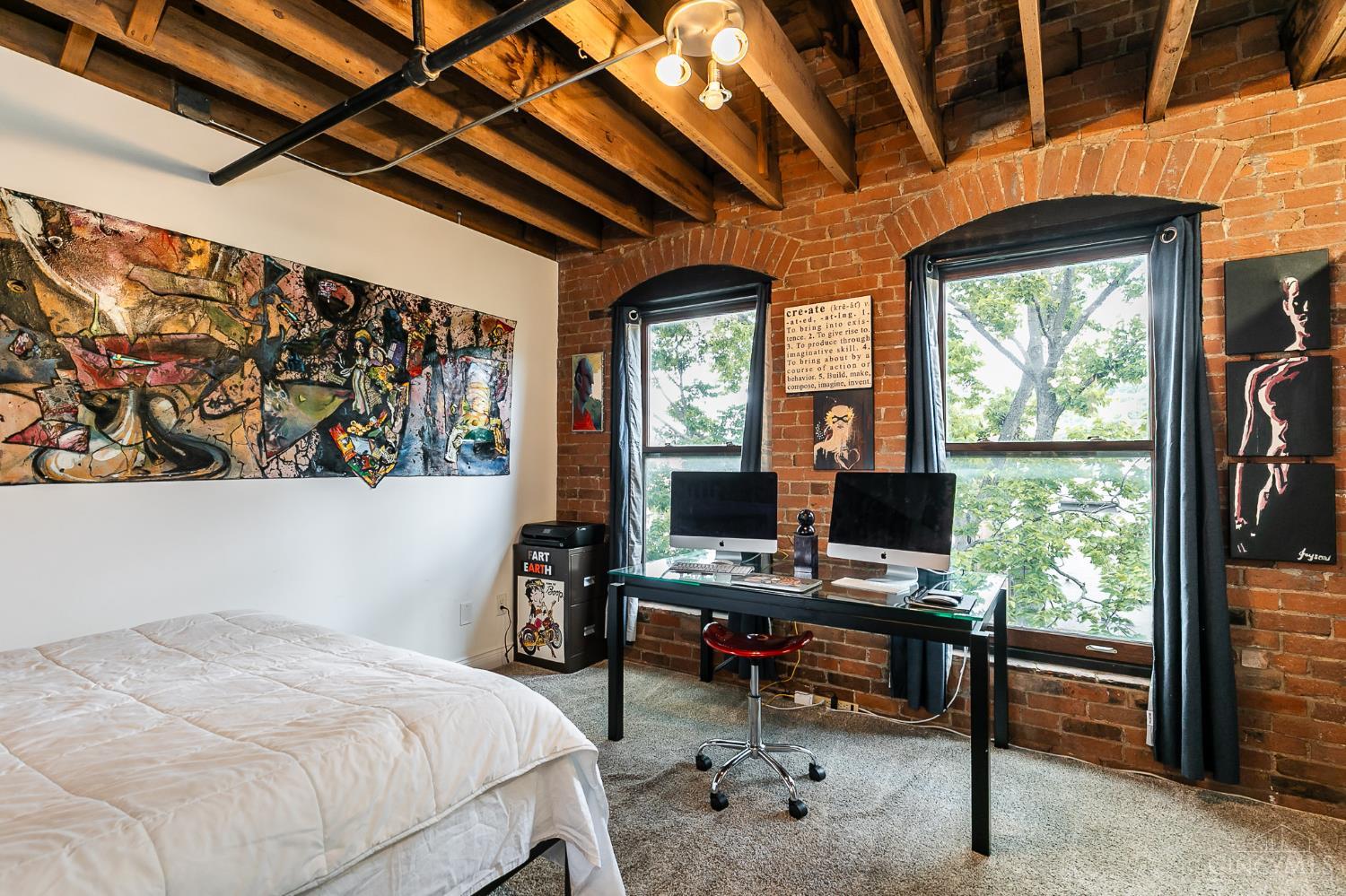 214 E Fourteenth Street Unit: 4A