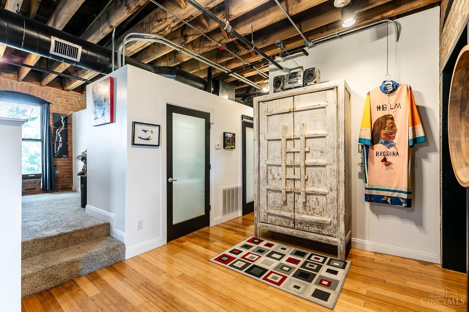 214 E Fourteenth Street Unit: 4A