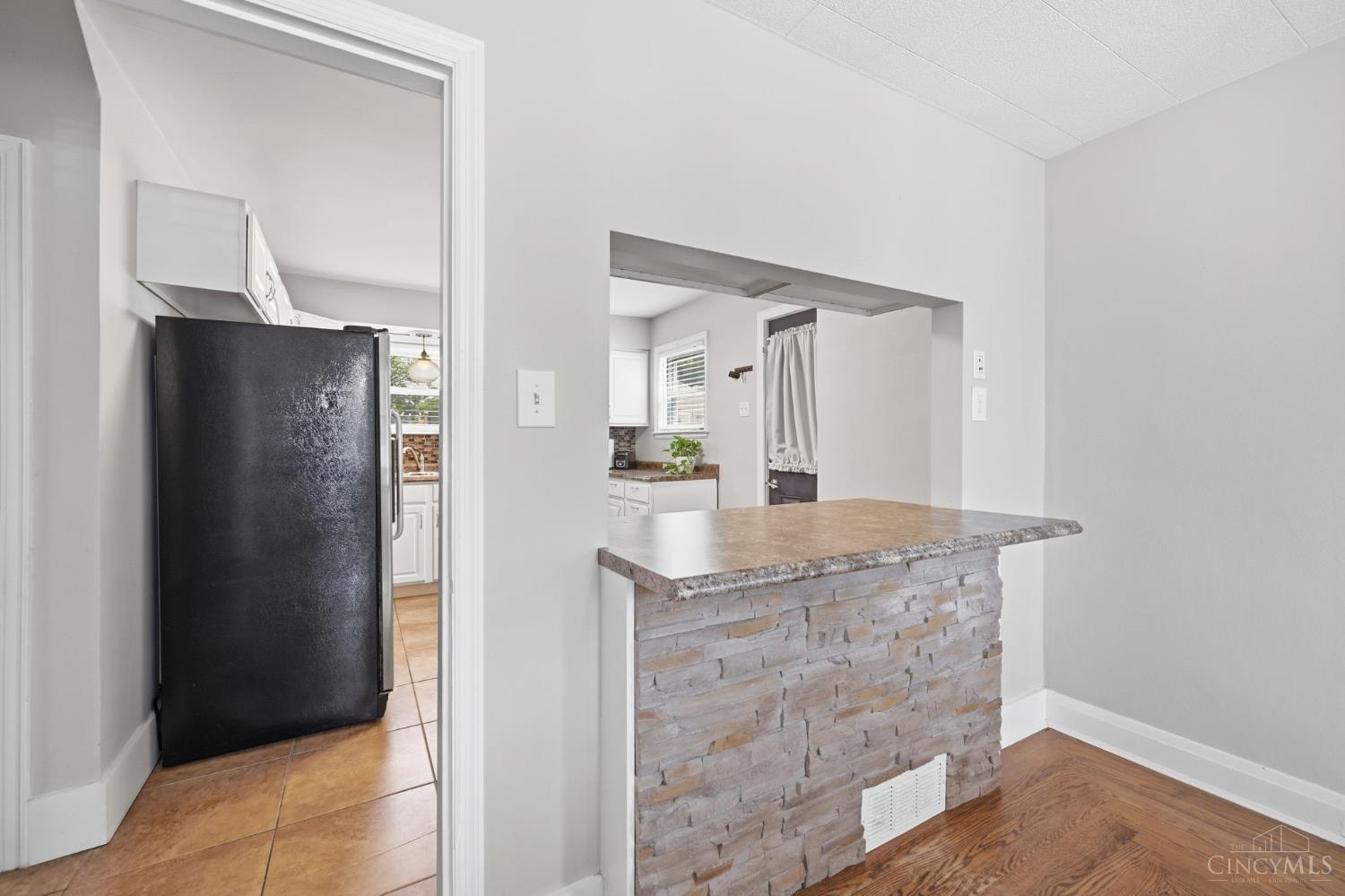 552 Anderson Ferry Road