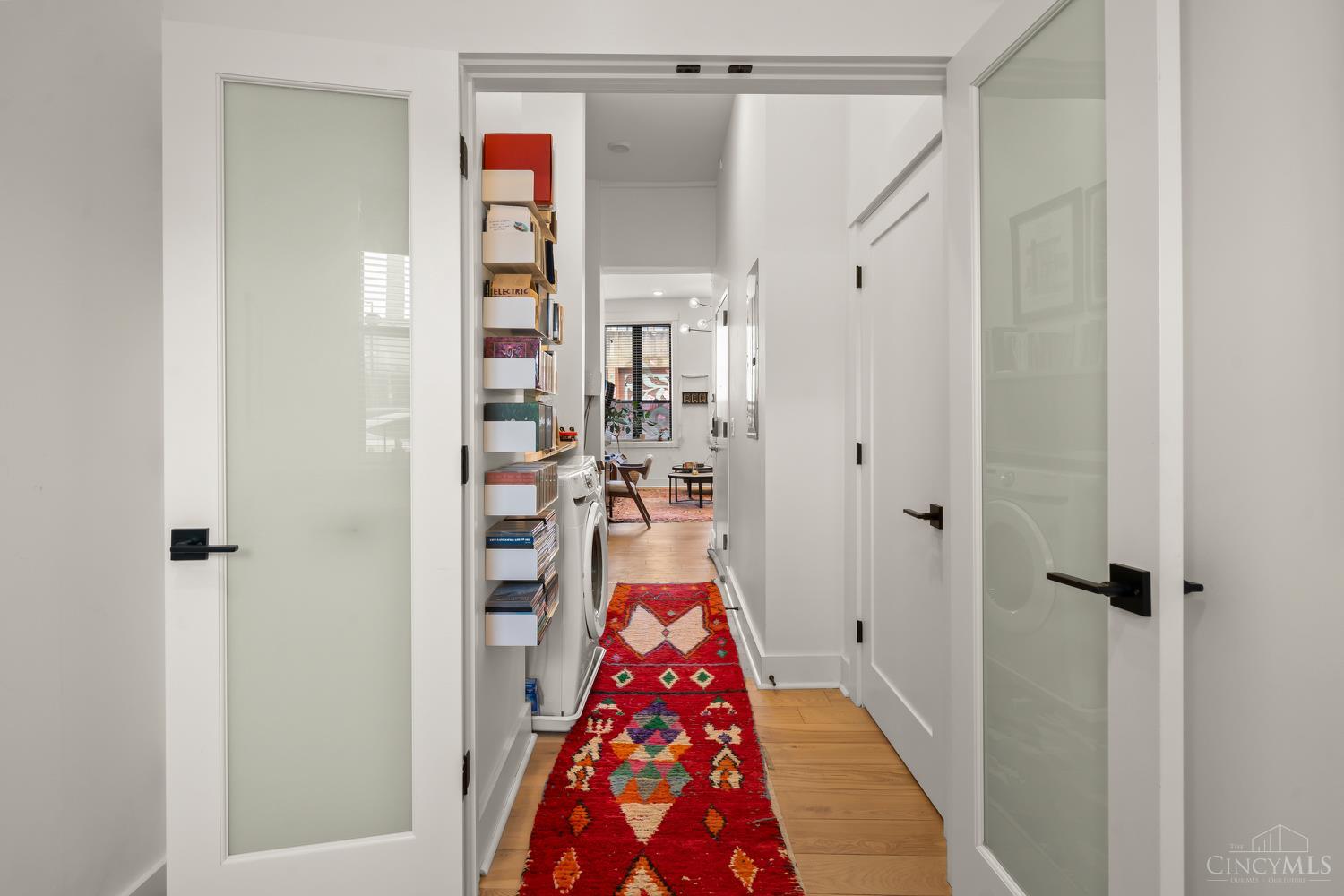 1909 Race Street Unit: 1