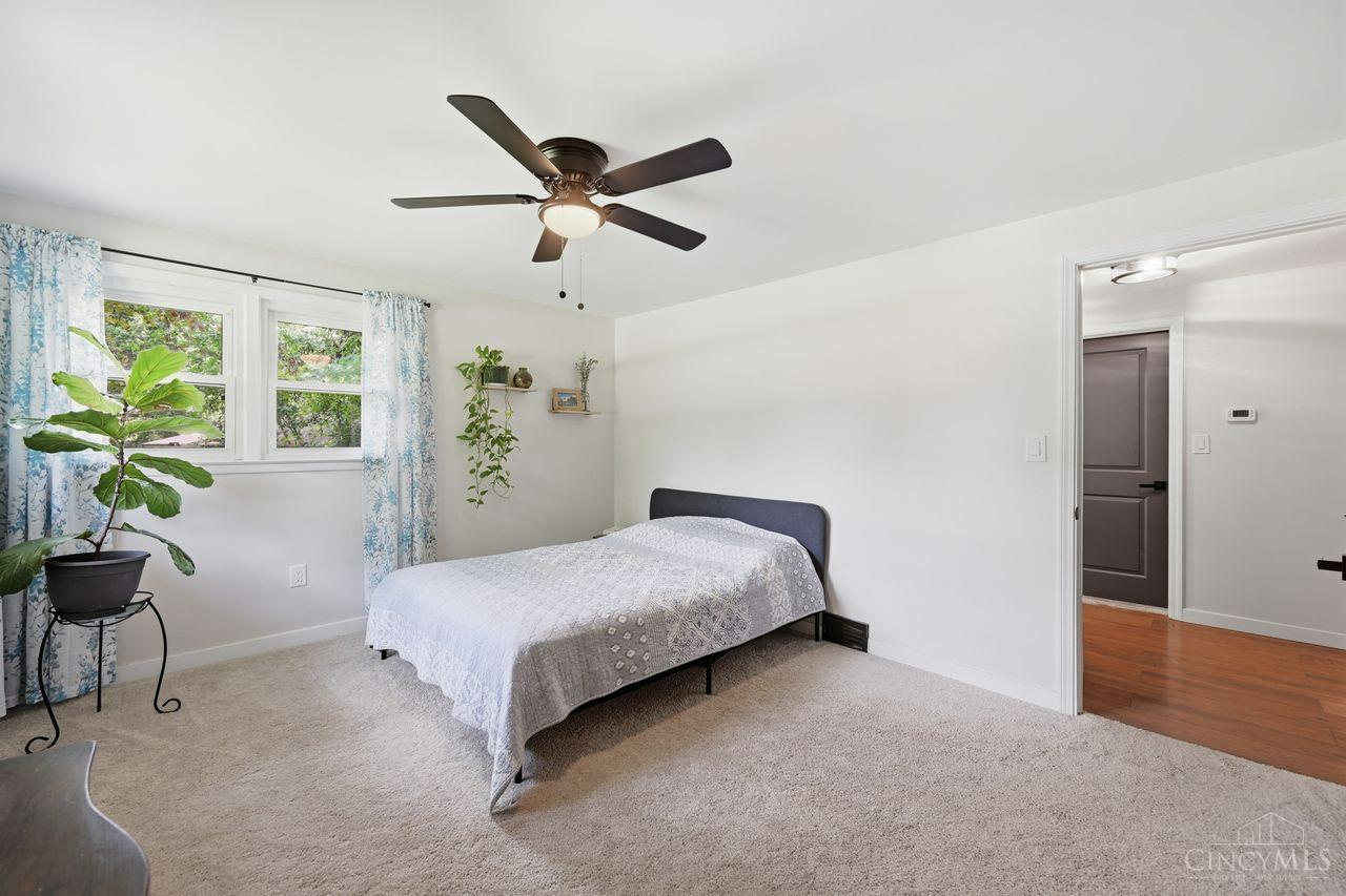 5543 Kay Drive