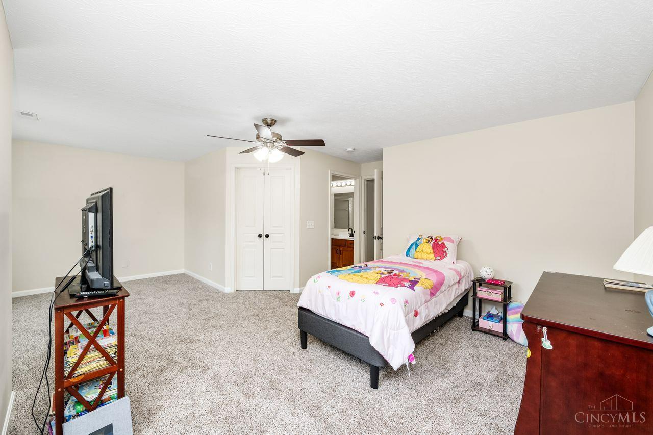 5850 Stonebridge Circle Unit: 303