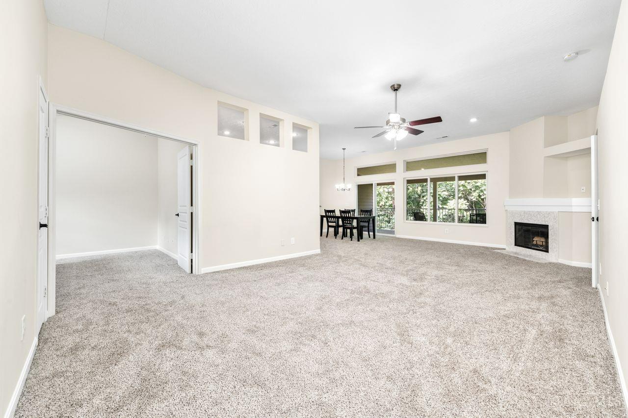 5850 Stonebridge Circle Unit: 303