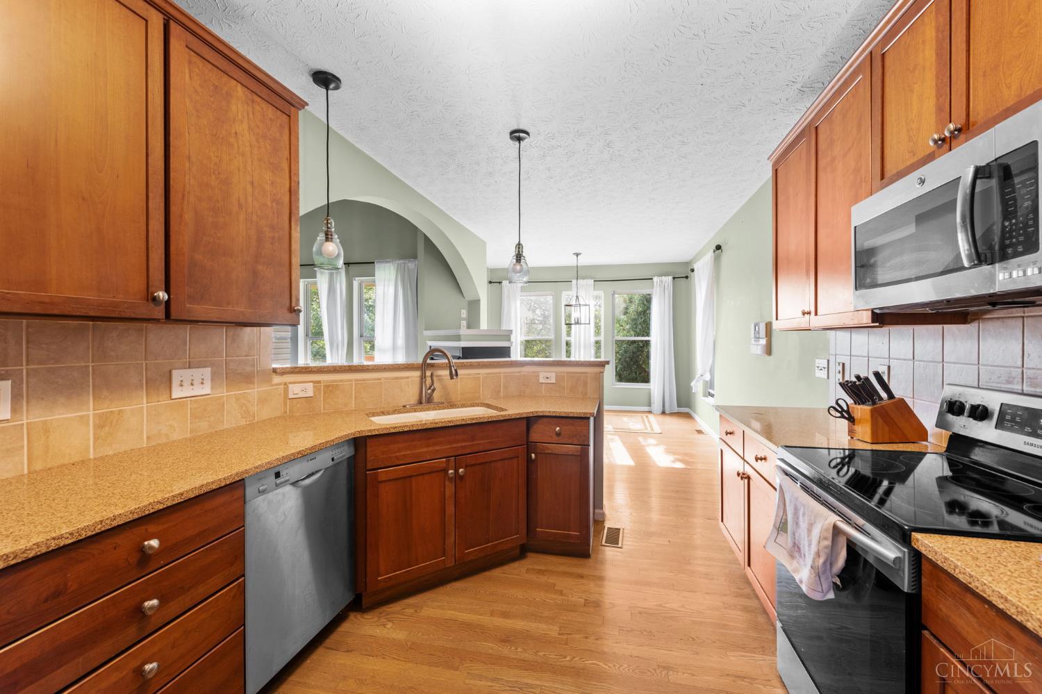 1151 Lake Field Drive