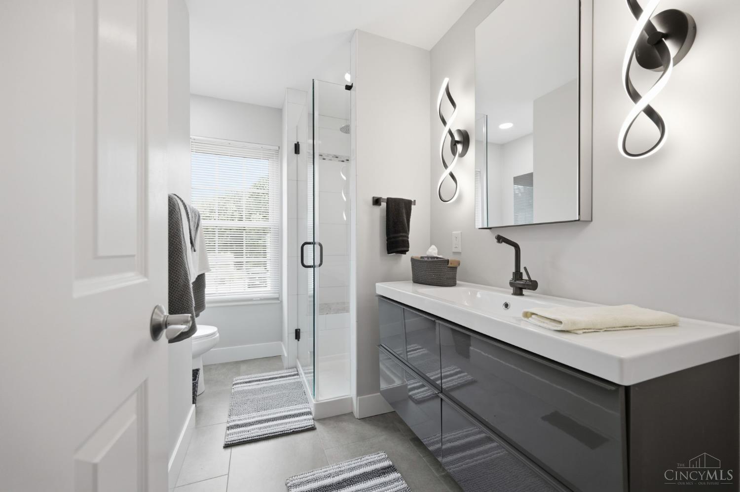 5480 Dengail Drive
