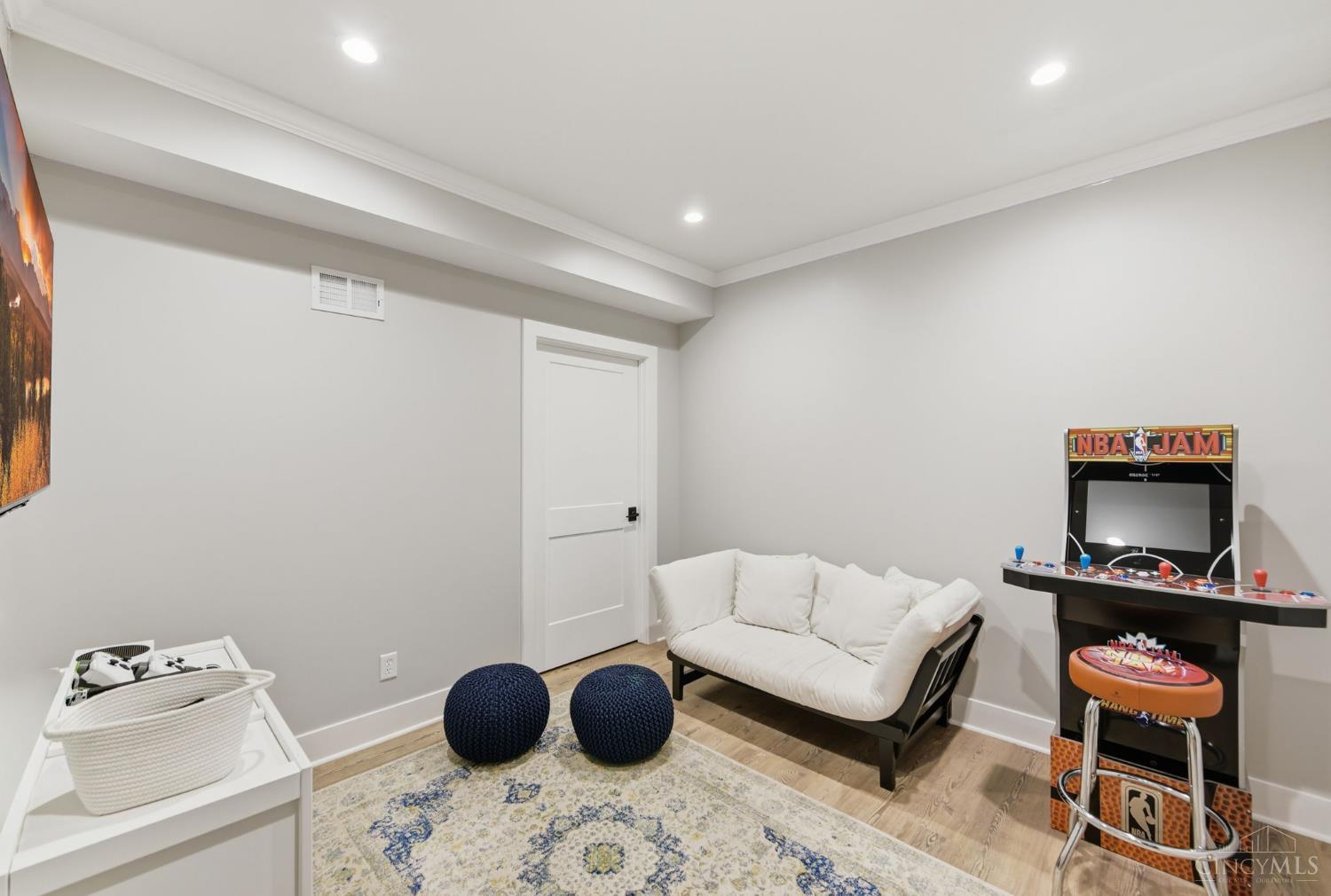 4954 Heitmeyer Lane