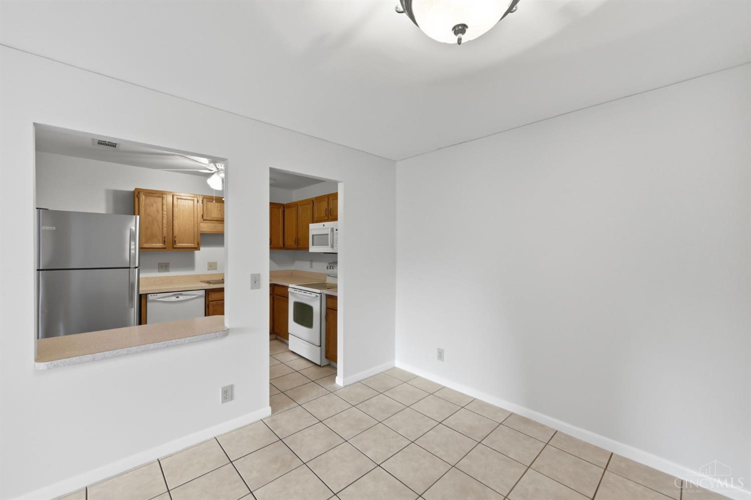 3004 Glenmore Avenue Unit: 311