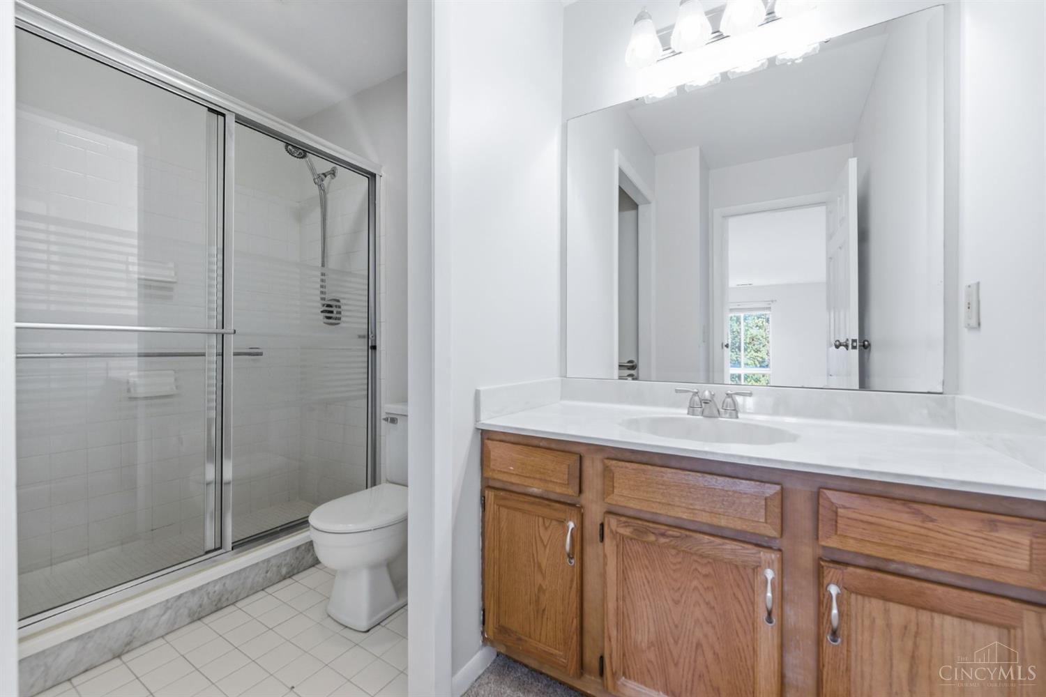 3004 Glenmore Avenue Unit: 311
