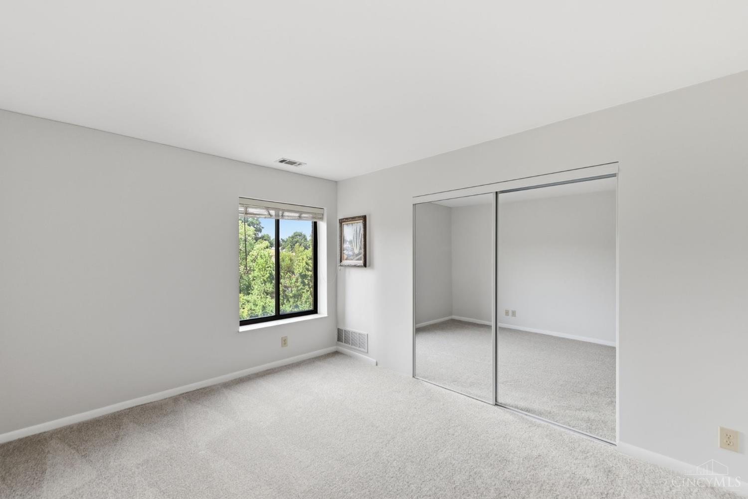 3004 Glenmore Avenue Unit: 311