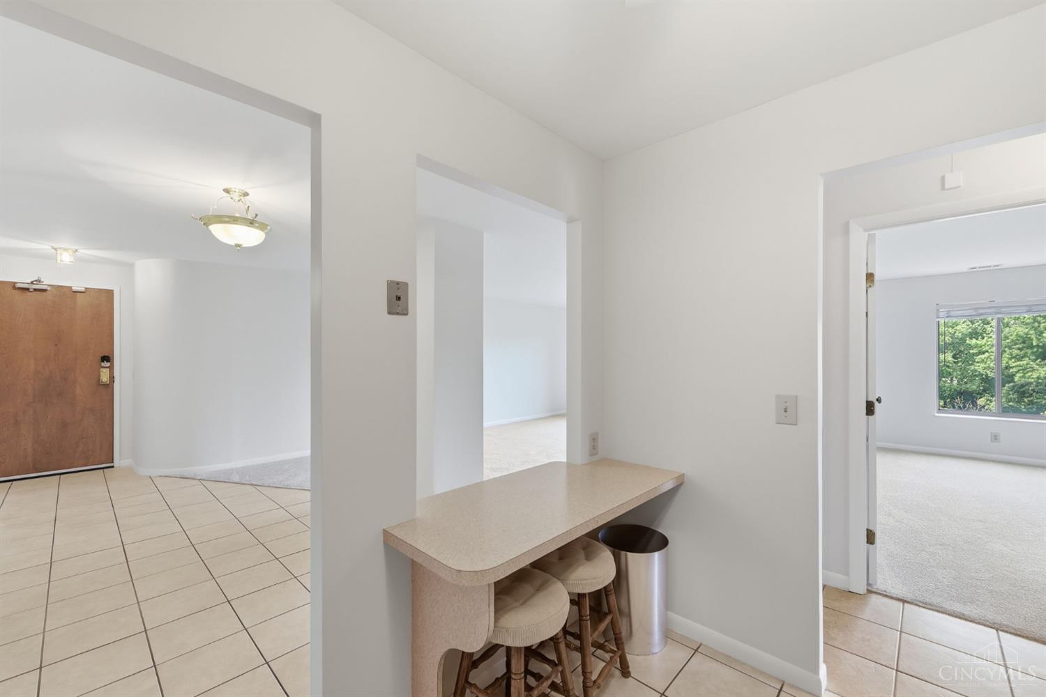 3004 Glenmore Avenue Unit: 311