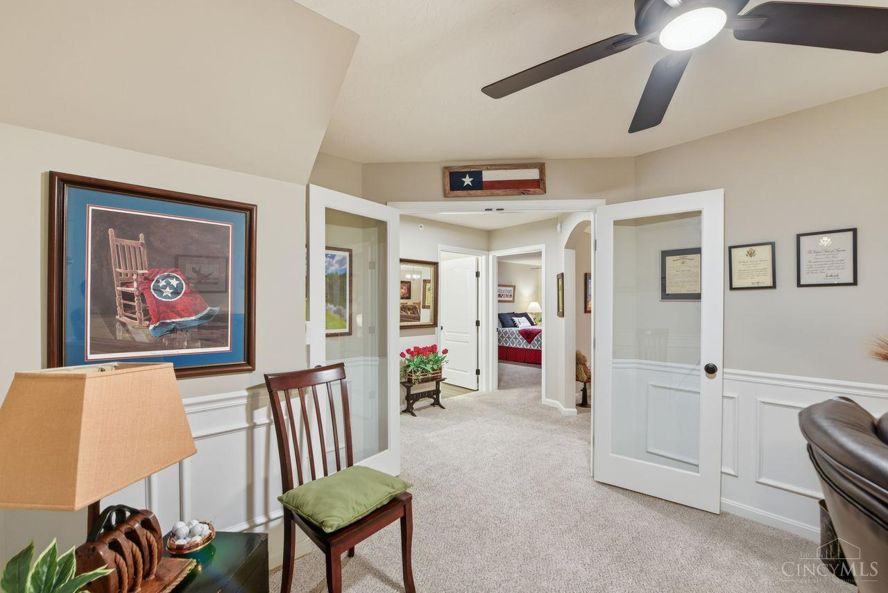 5870 Parkview Lane Unit: 201