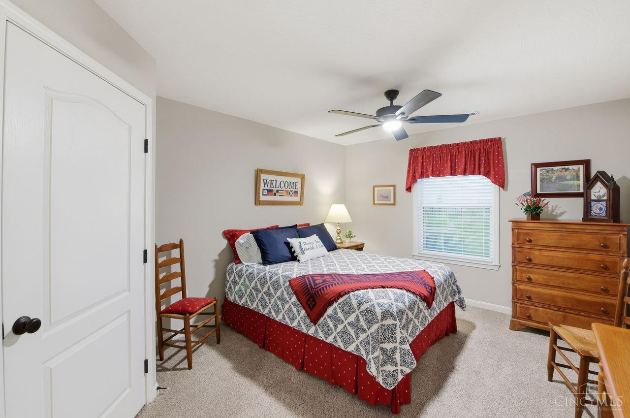 5870 Parkview Lane Unit: 201