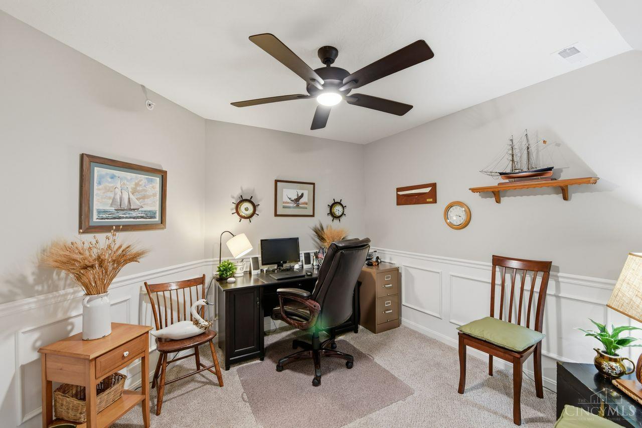 5870 Parkview Lane Unit: 201