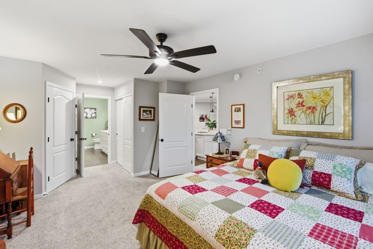 5870 Parkview Lane Unit: 201