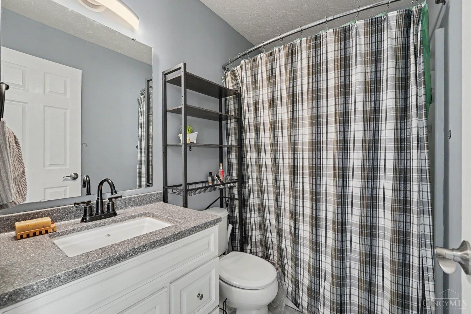 4 Shady Creek Lane