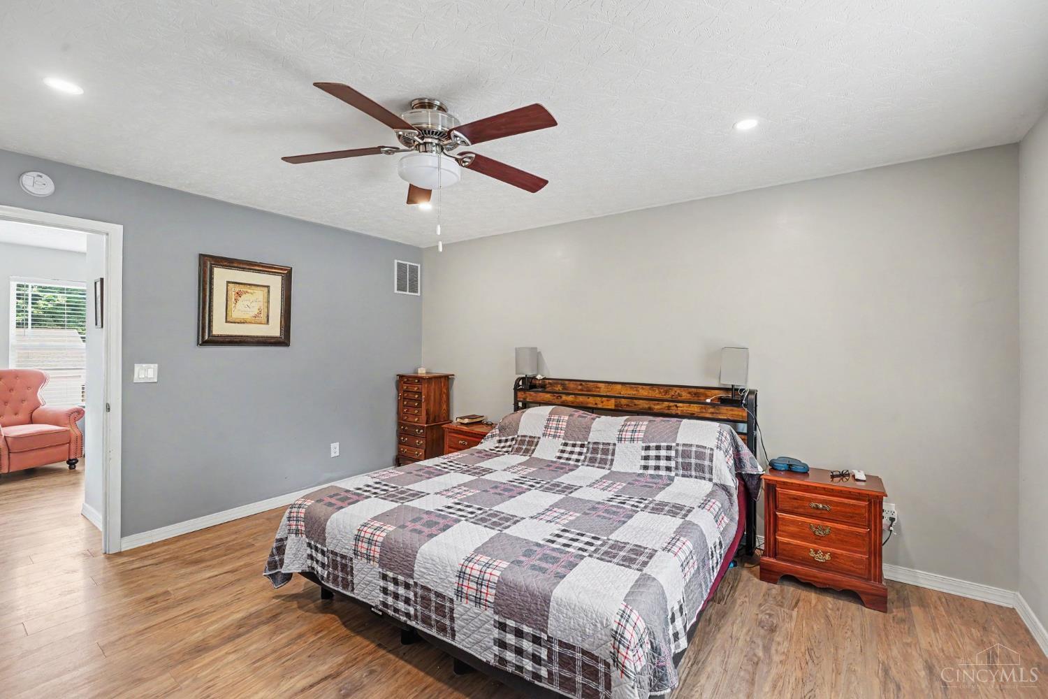 4 Shady Creek Lane