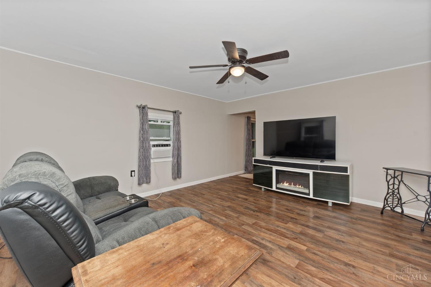 124 Clark Street