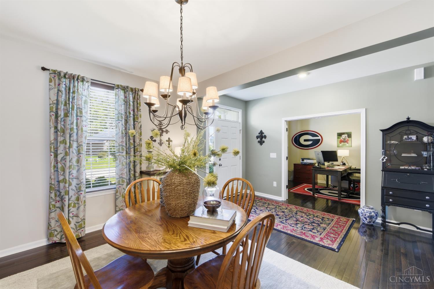 9328 Gardenside Lane