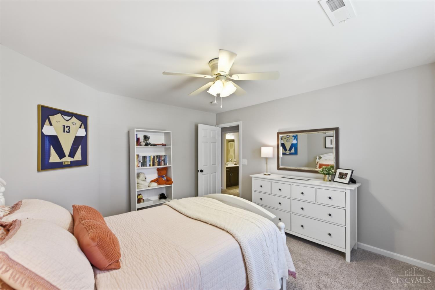 9328 Gardenside Lane