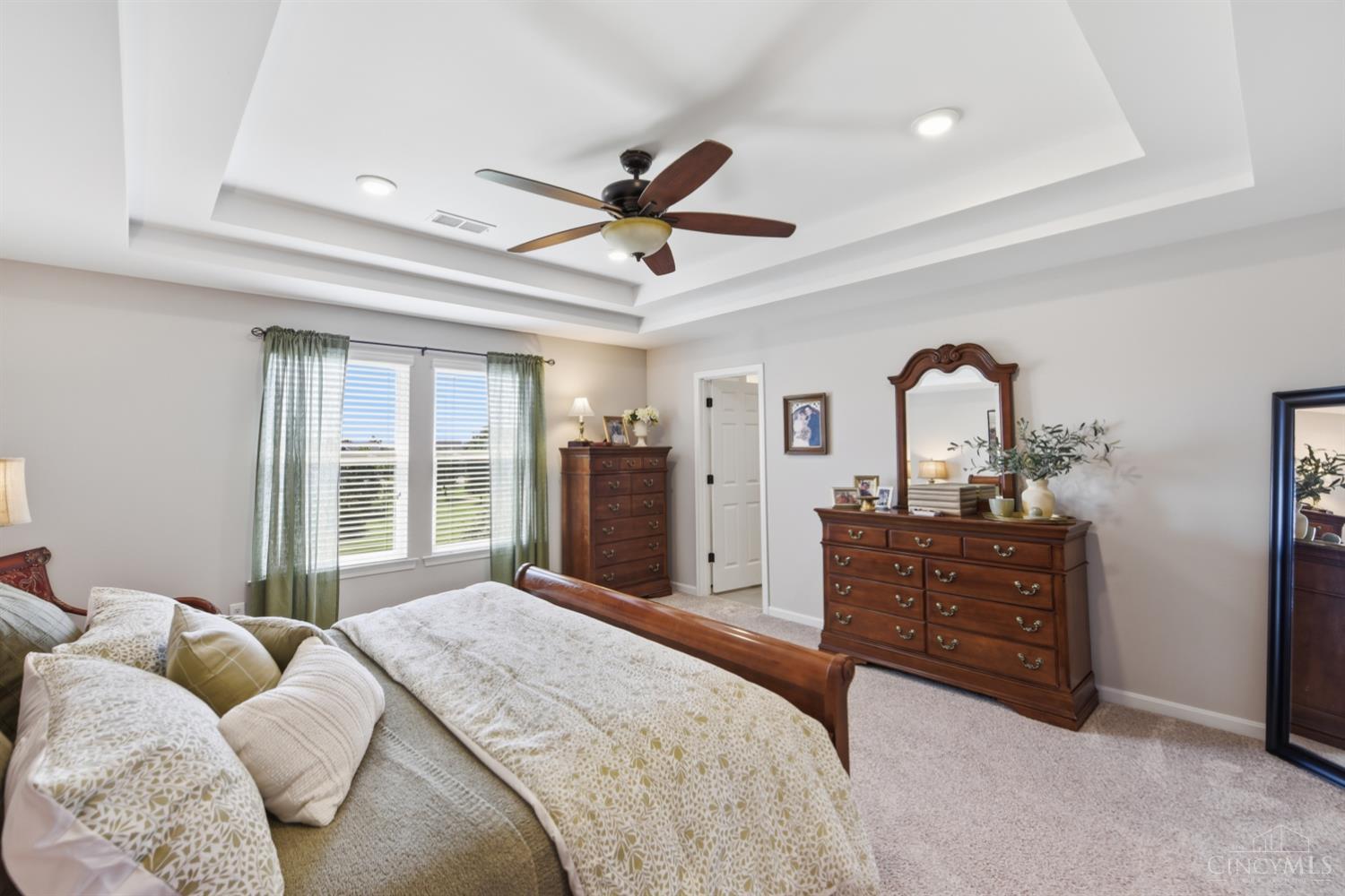 9328 Gardenside Lane