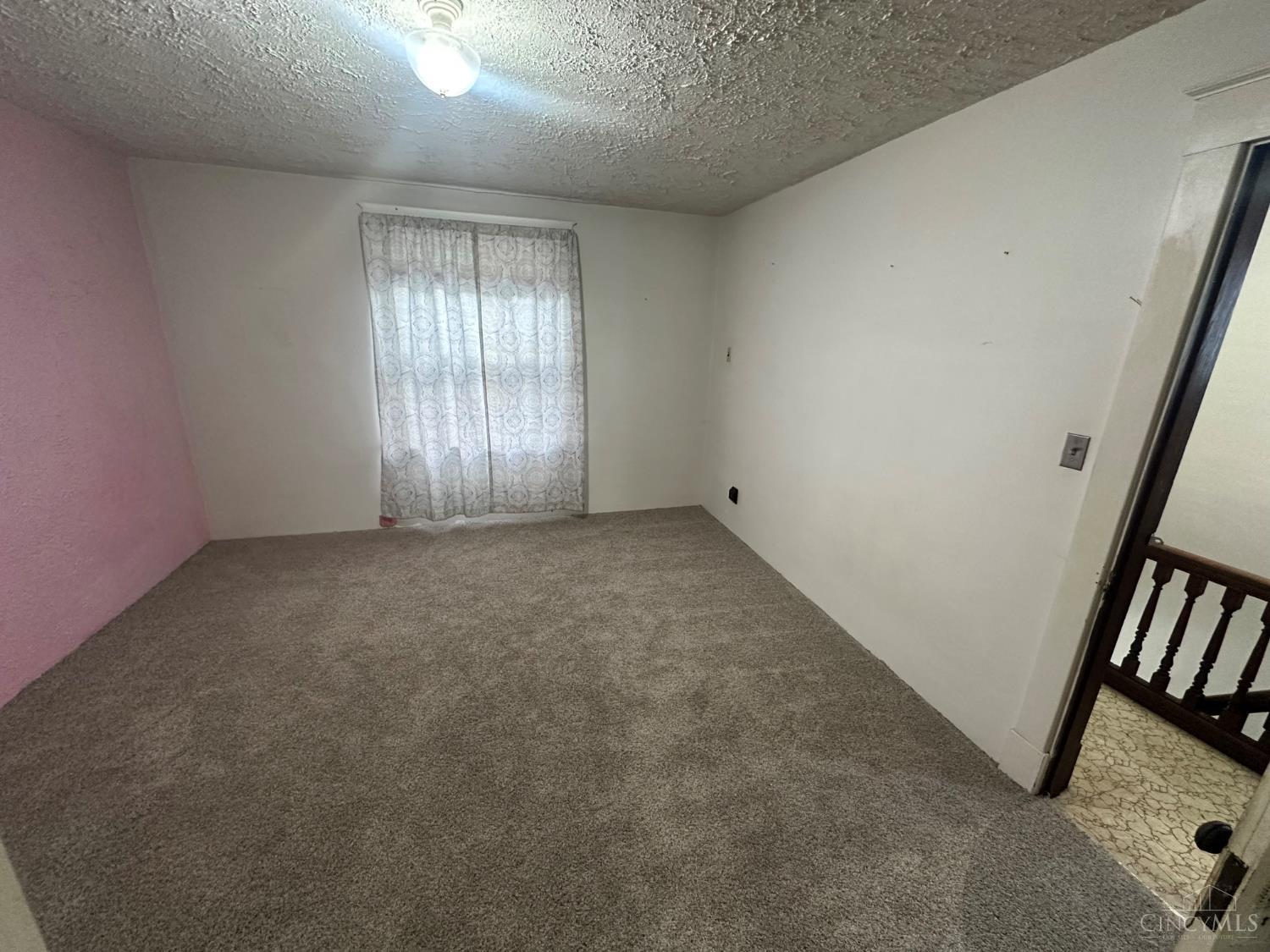 1216 Carson Avenue