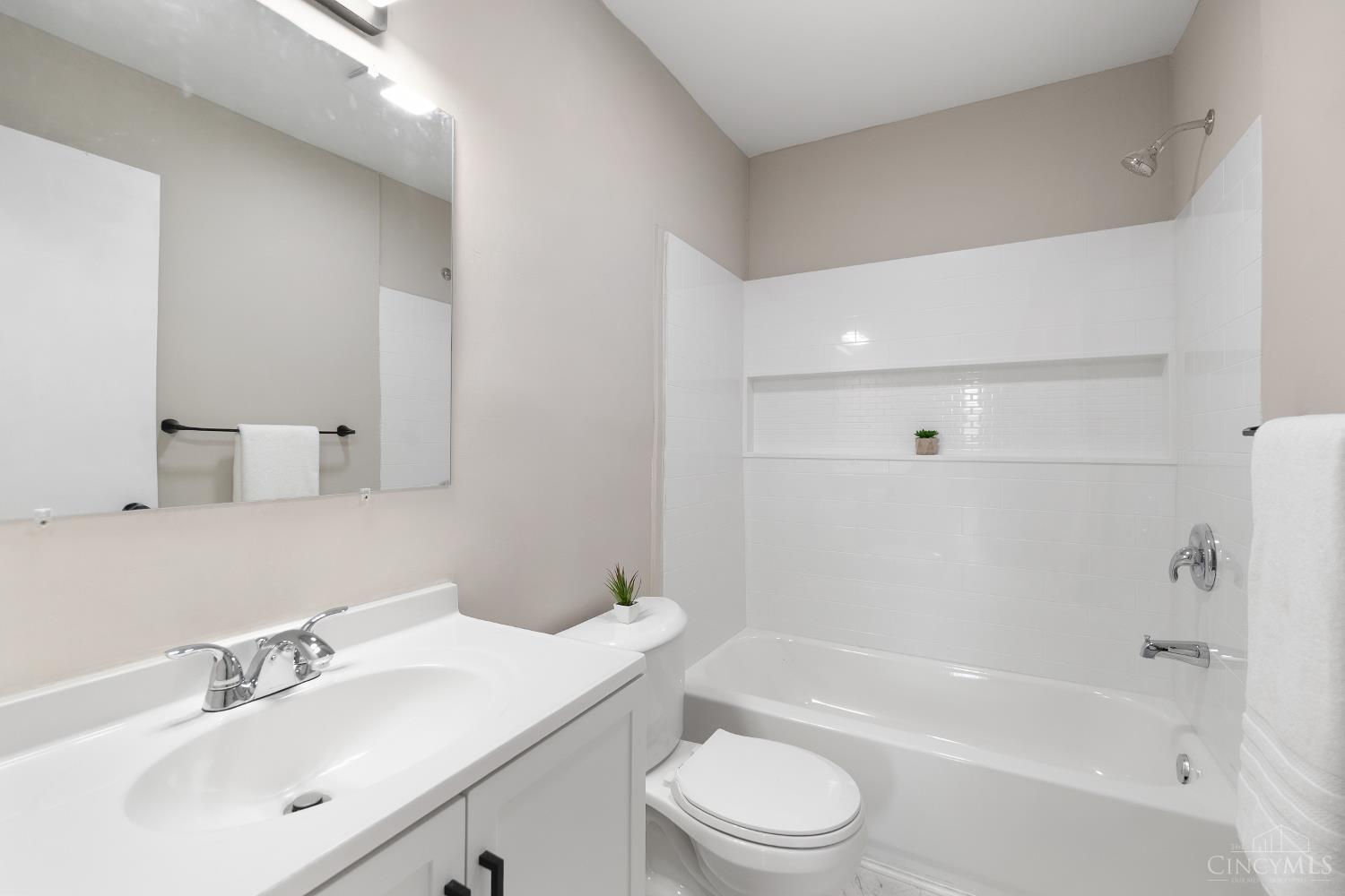4220 Forsythia Drive