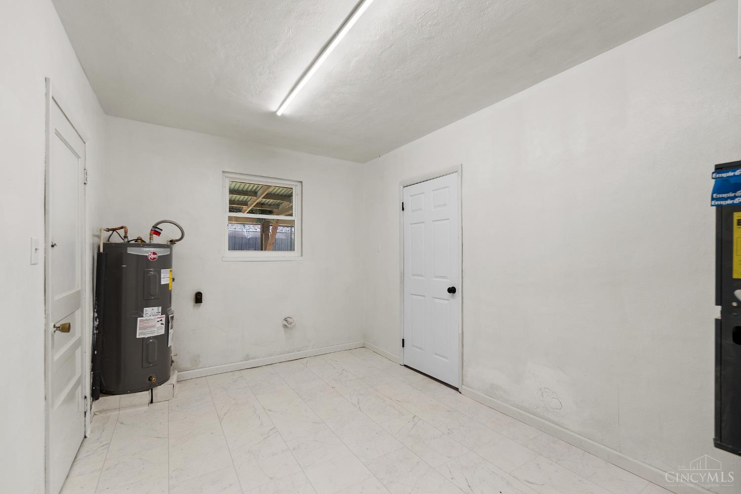 4220 Forsythia Drive