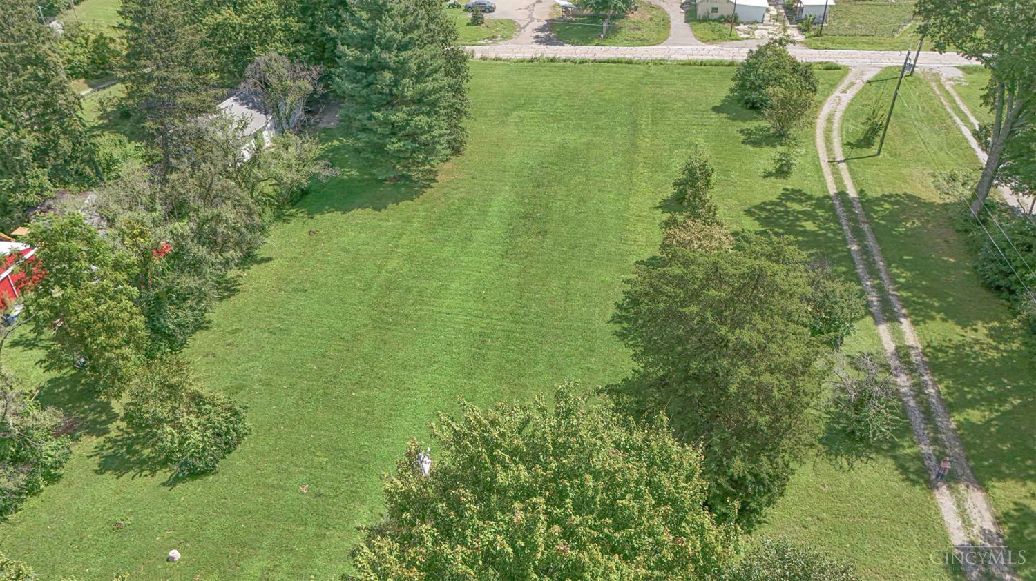 5681 Newtonsville Hutchinson Road