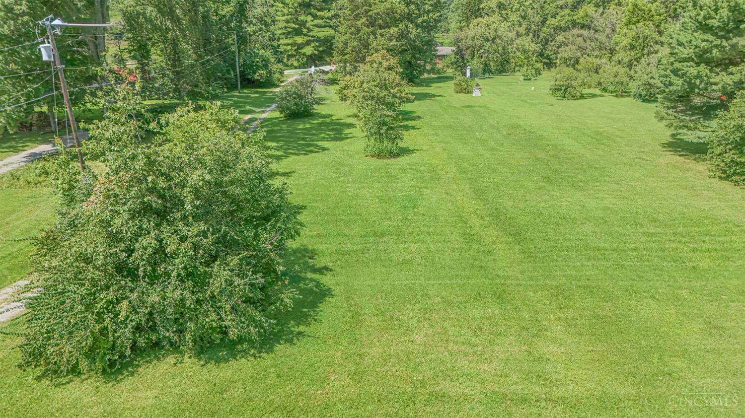 5681 Newtonsville Hutchinson Road