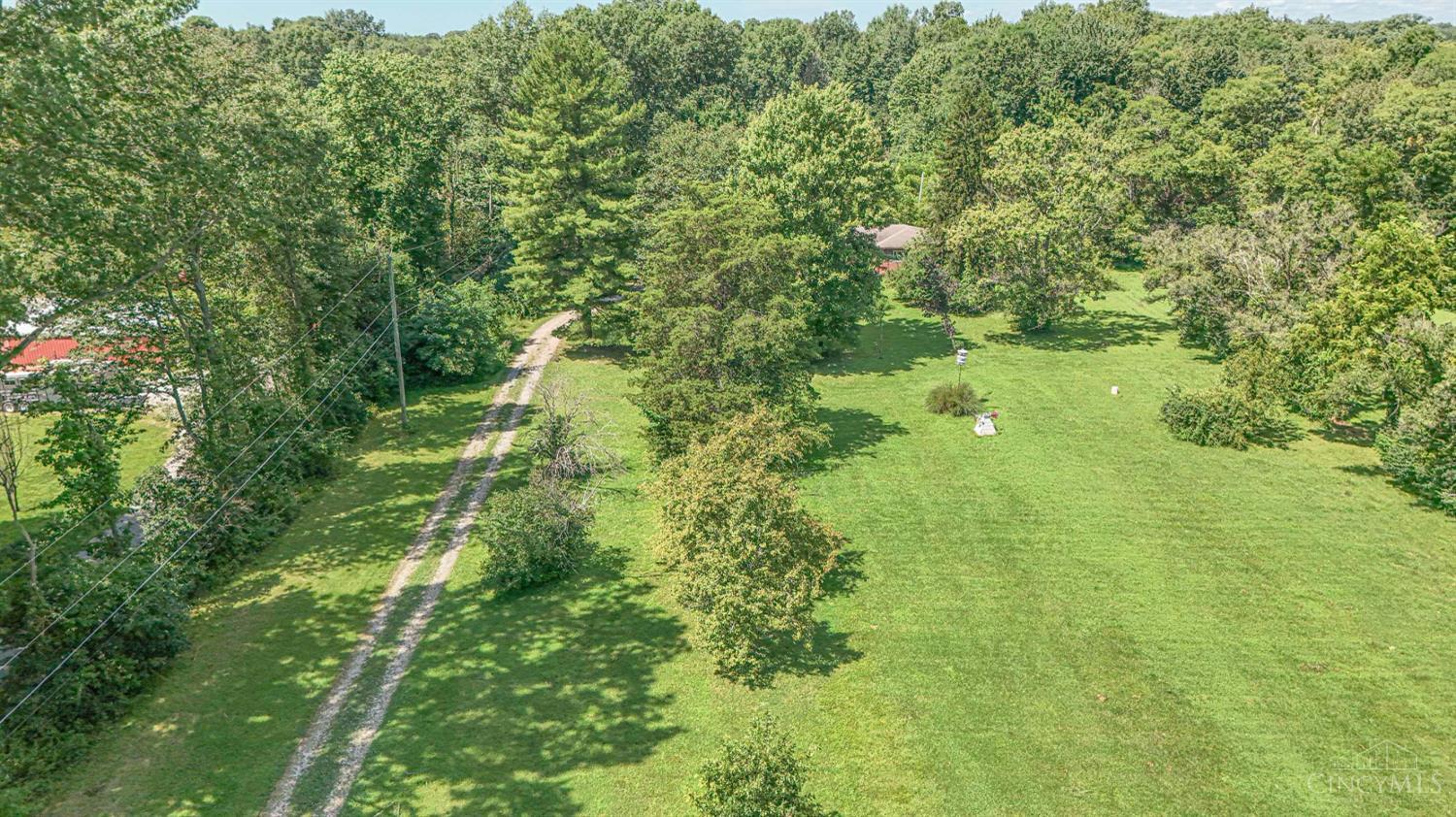 5681 Newtonsville Hutchinson Road