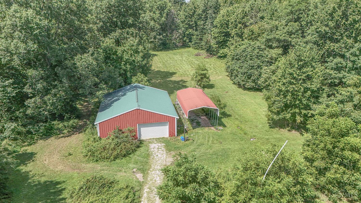 5681 Newtonsville Hutchinson Road
