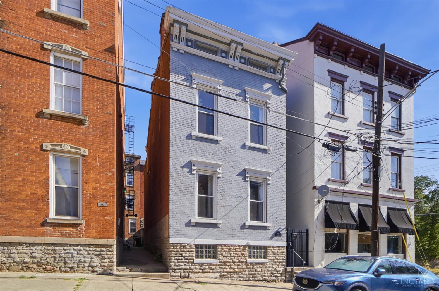 558 Milton Street