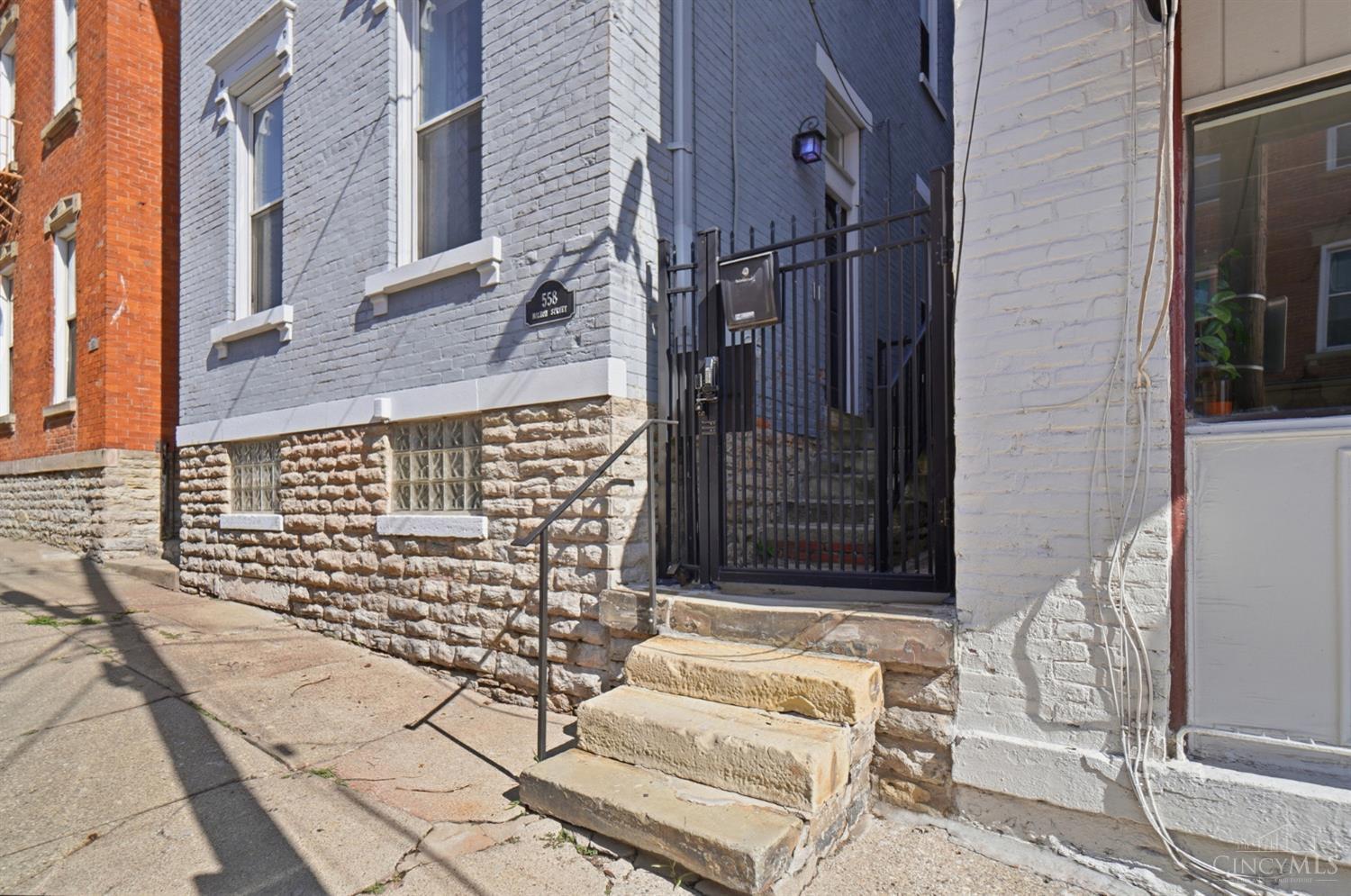 558 Milton Street