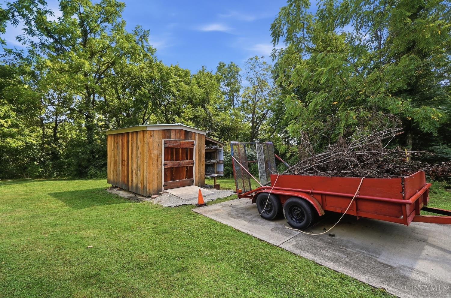5585 Springdale Road